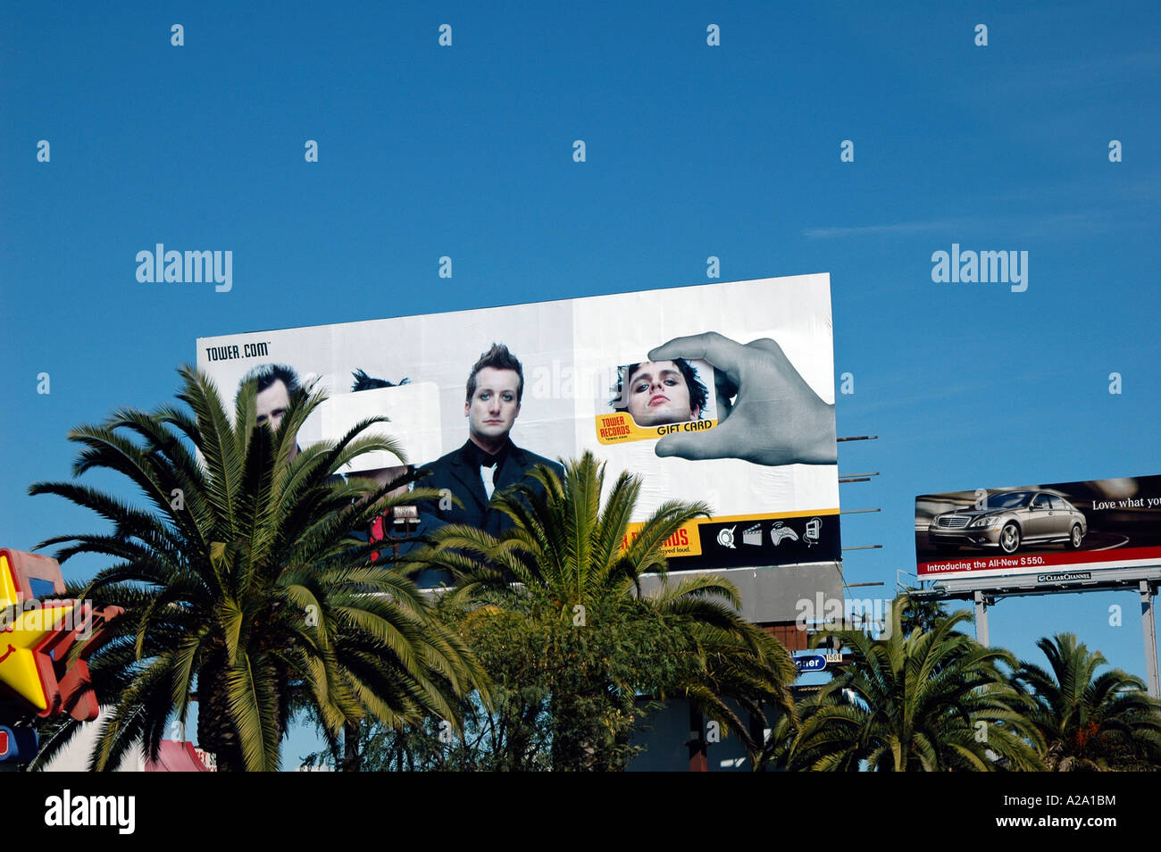Green Day Bill Board vicino a LAX, Los Angeles, California, USA. Foto Stock
