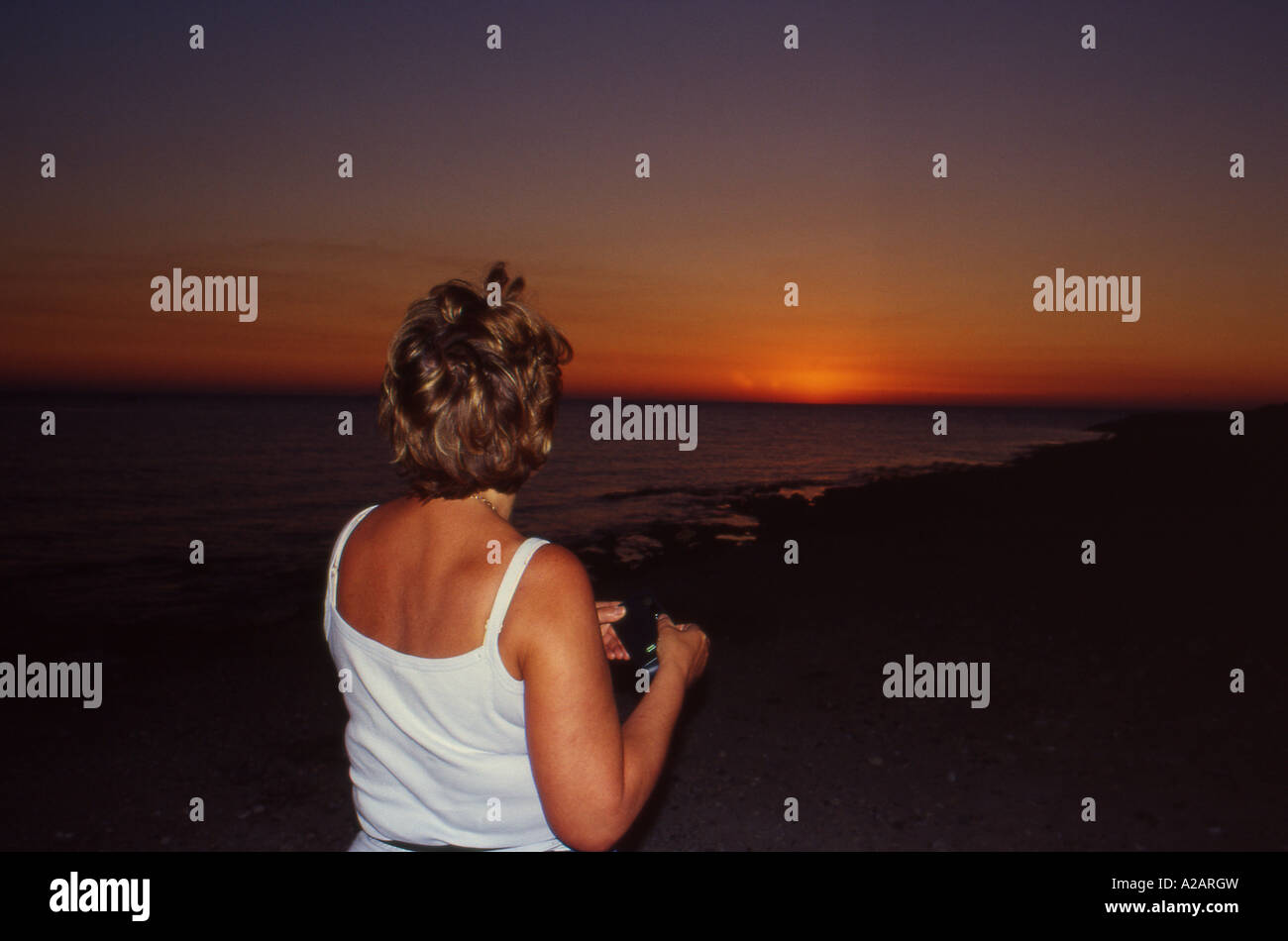 A fotografare un tramonto cipriota presso la spiaggia di Paphos a Creta numero 1741 Foto Stock