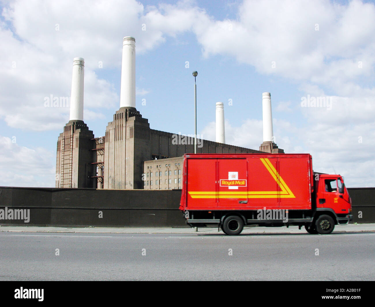 Battersea Power Station, Nine Elms Lane, Londra, Inghilterra, Regno Unito. Foto Stock