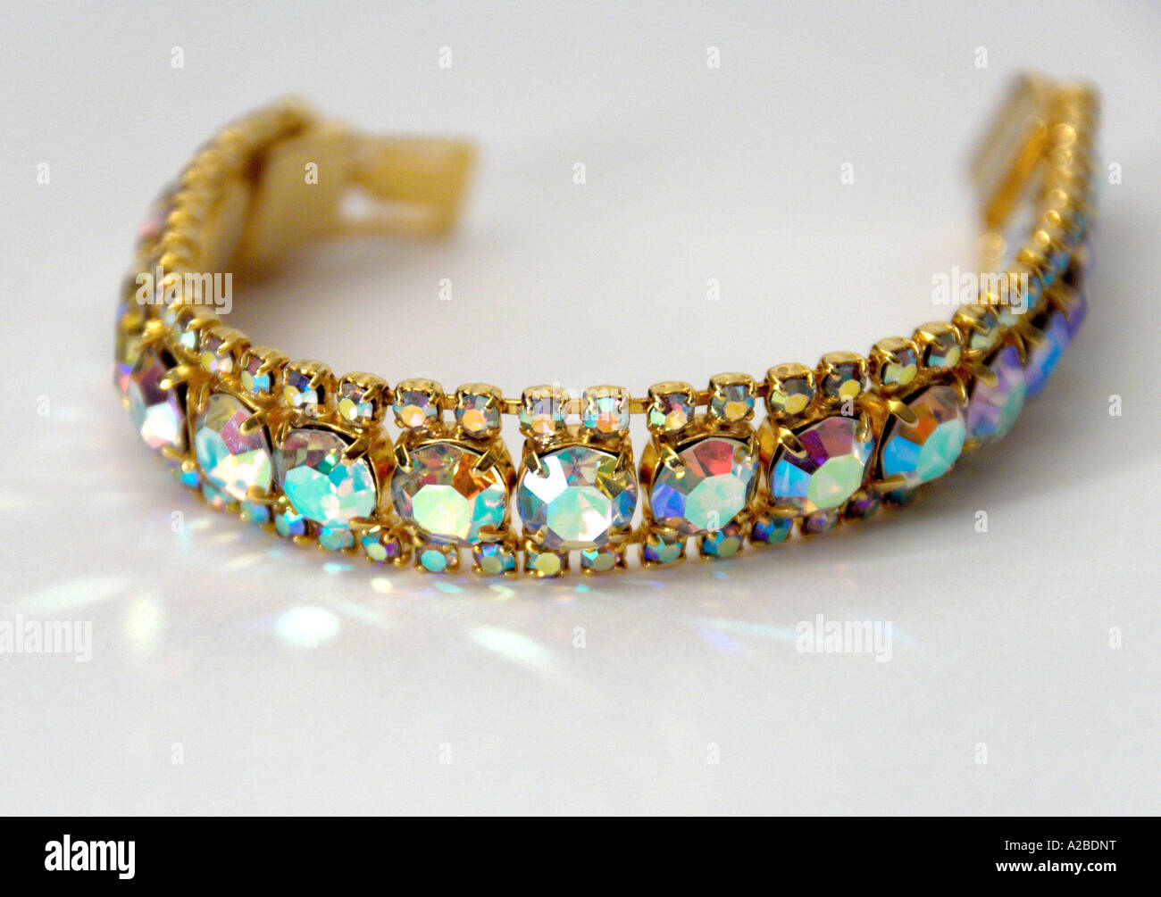 Incolla Vintage Bracciale Strass 1940s Foto Stock