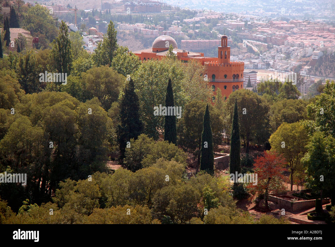 Vista panoramica di Granada Alhambra Palace & Alcazaba fortezza Andalusia Andalucía España Spagna Iberia Europa Foto Stock