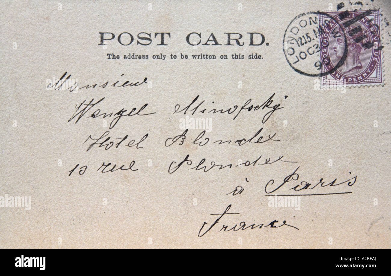 1890 Cartolina da Londra a Parigi indirizzo con un penny lilac timbro Foto Stock