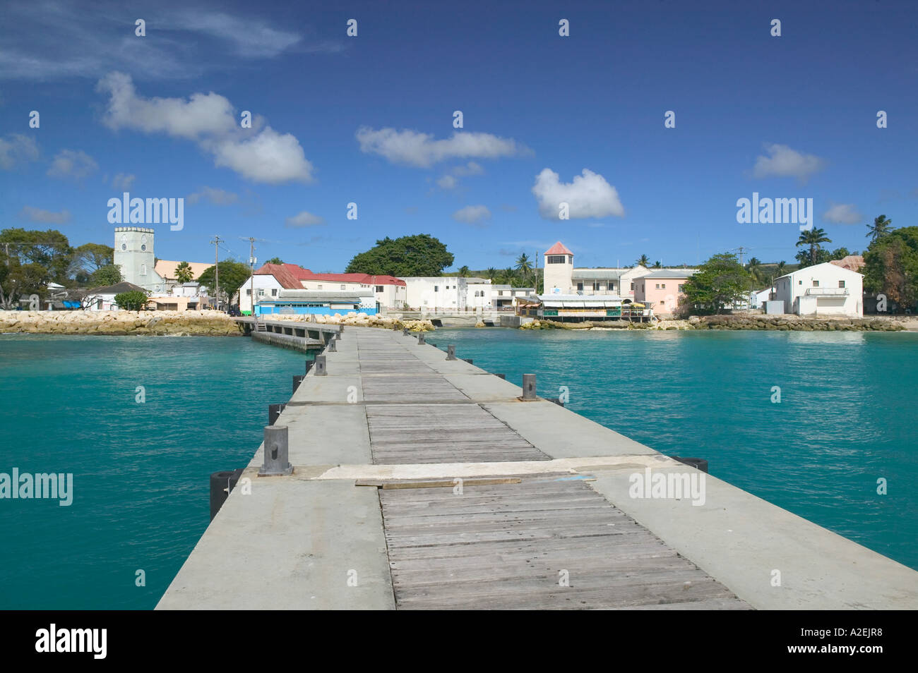 BARBADOS, Costa Ovest, Speightstown: vista sulla città dalla città Pier Foto Stock