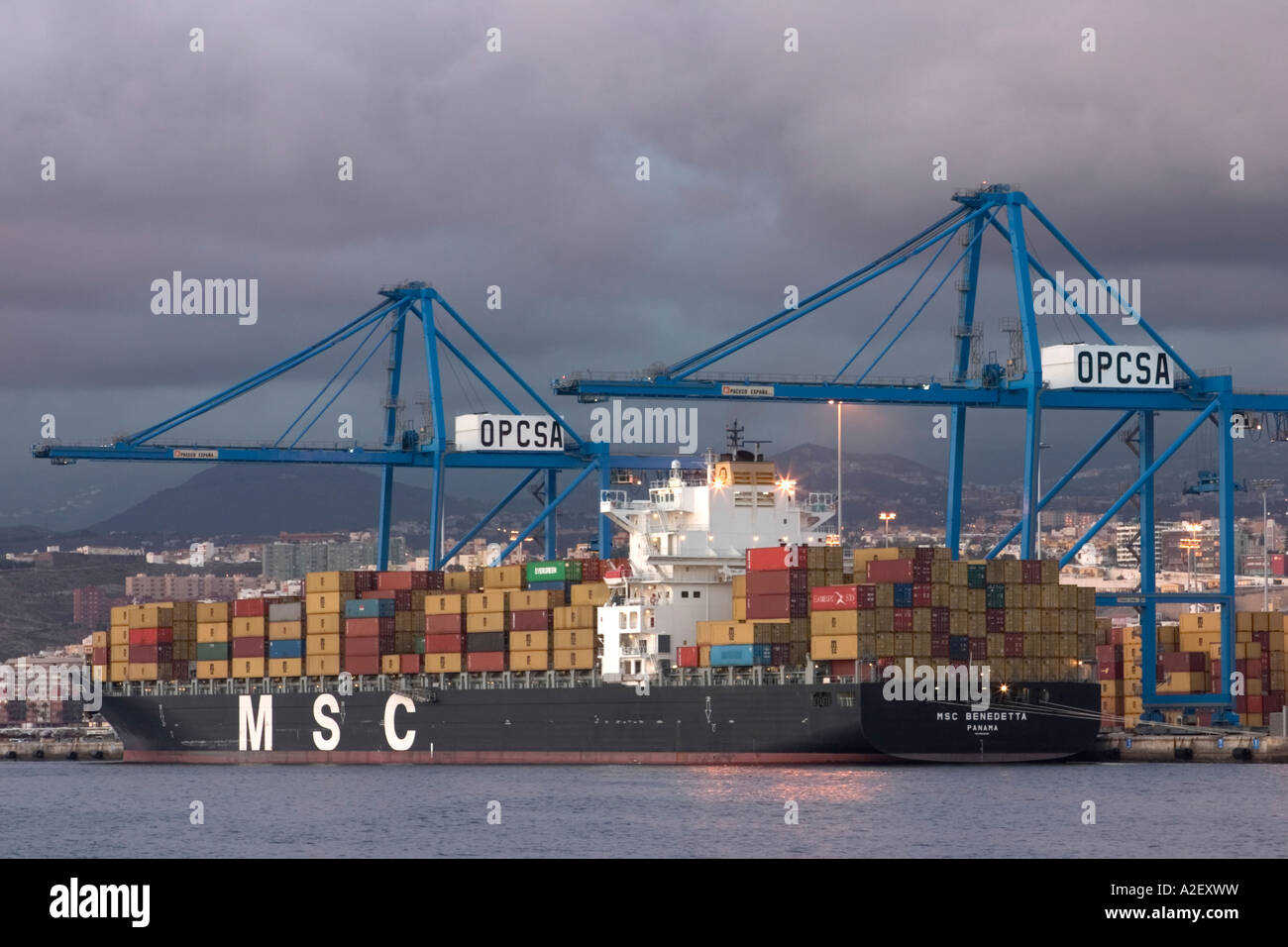 M. S. C. nave portacontainer in Las Palmas docks, Gran Canaria Foto Stock