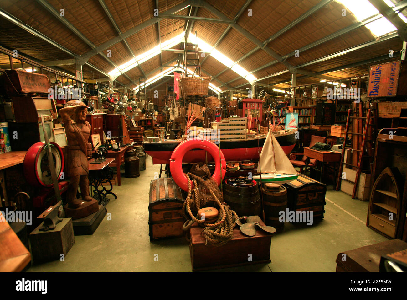 Un magazzino di pezzi di antiquariato nonno del capannone a Fitzroy rientra nel Nuovo Galles del Sud Australia Foto Stock