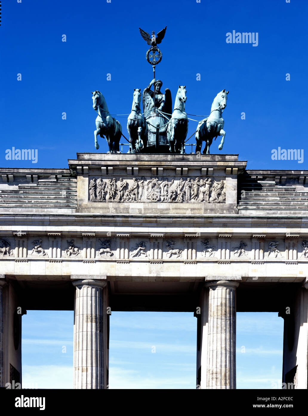 La Porta di Brandeburgo prima costruzione classica a Berlino 1788 - 1791. Architetto: Karl Gotthard Langhans Foto Stock
