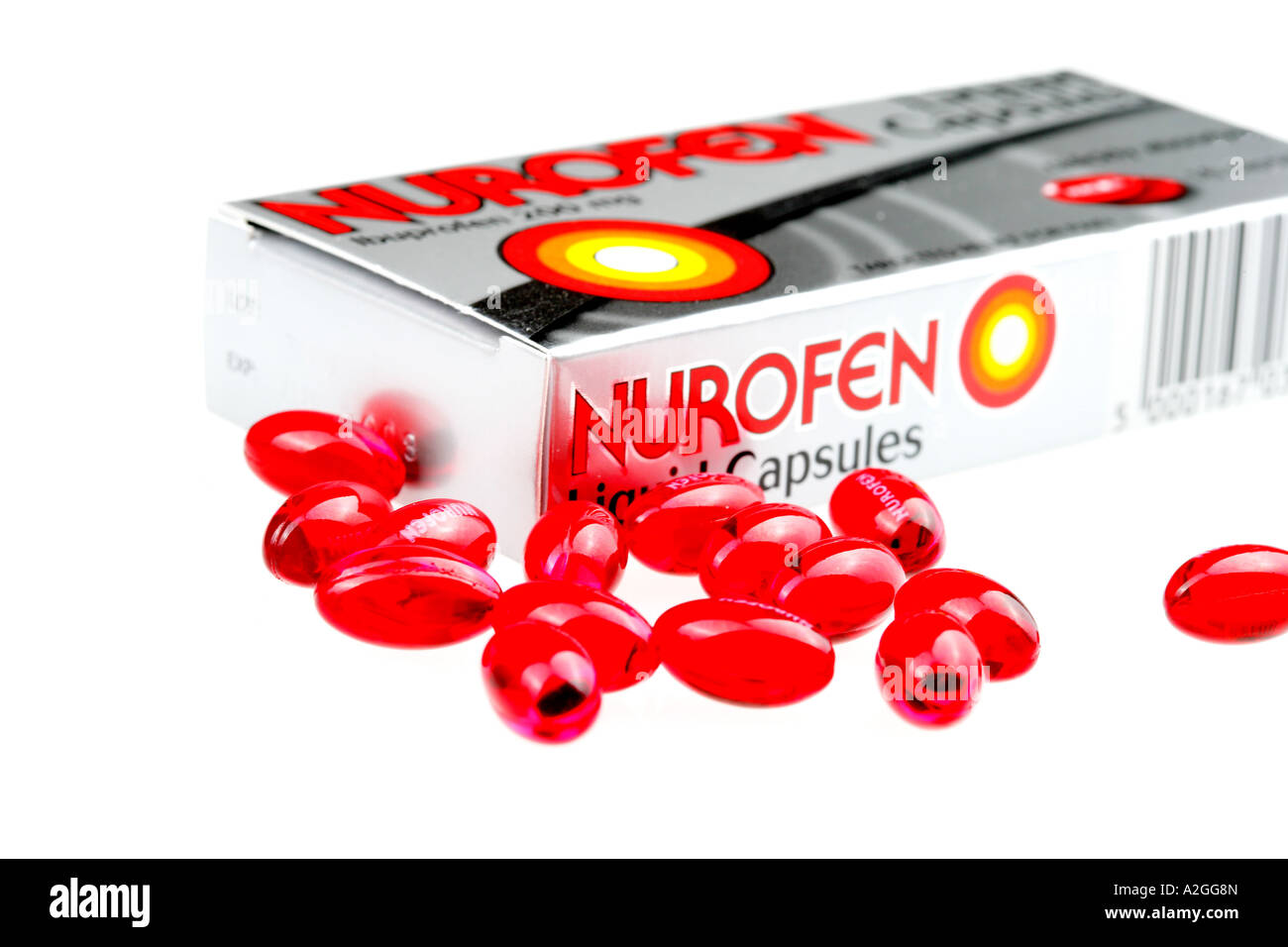 Nurofen o Ibuprofen sopra la Medicina contro il dolore, isolato su bianco senza persone Foto Stock