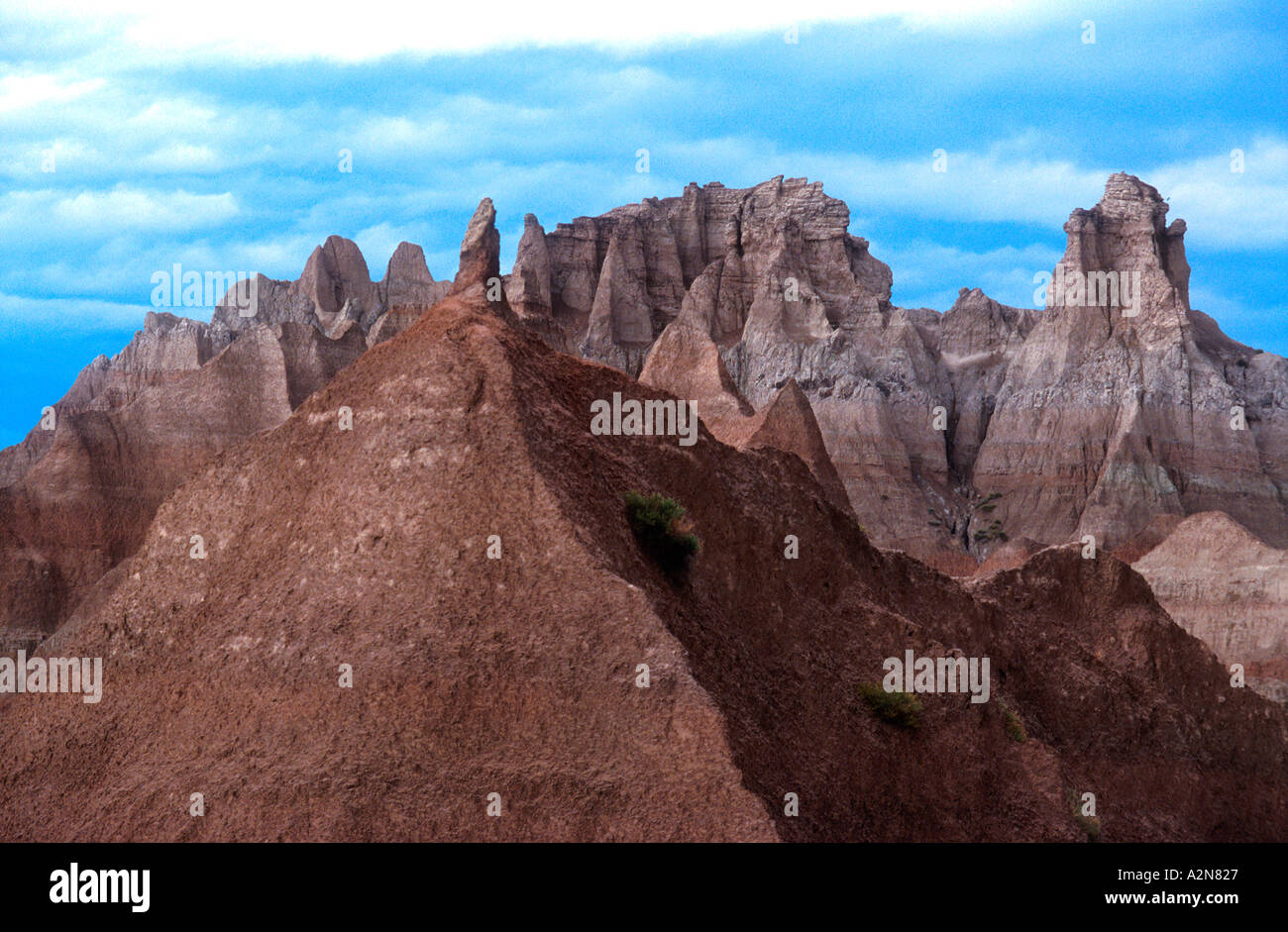 Pinnacoli rocciosi Parco nazionale Badlands a sud-ovest del South Dakota USA Foto Stock