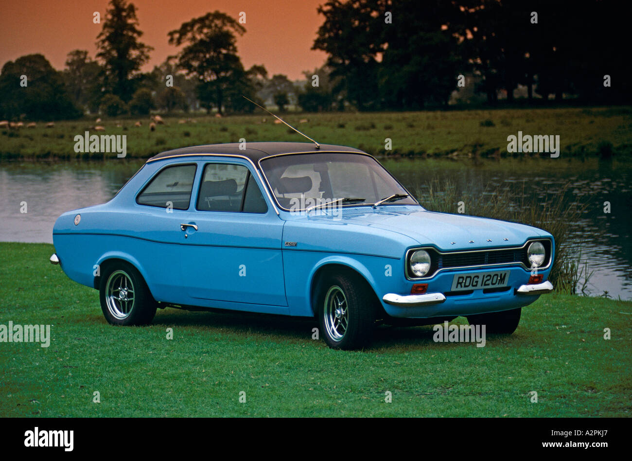 Ford escort rs2000 mk1 immagini e fotografie stock ad alta risoluzione ...