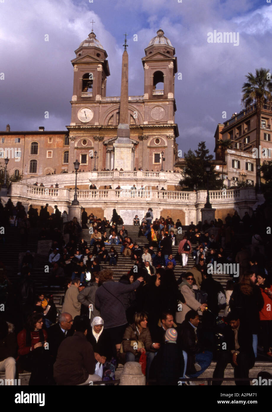 La Scalinata di piazza di Spagna di Roma hanno reso ancor più celebre dal film Vacanze Romane Foto Stock