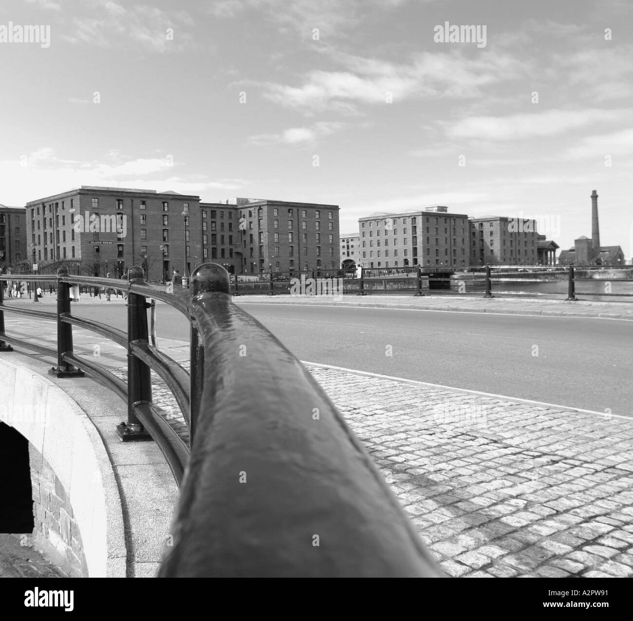 B W Albert Dock Liverpool primavera 2005 Foto Stock
