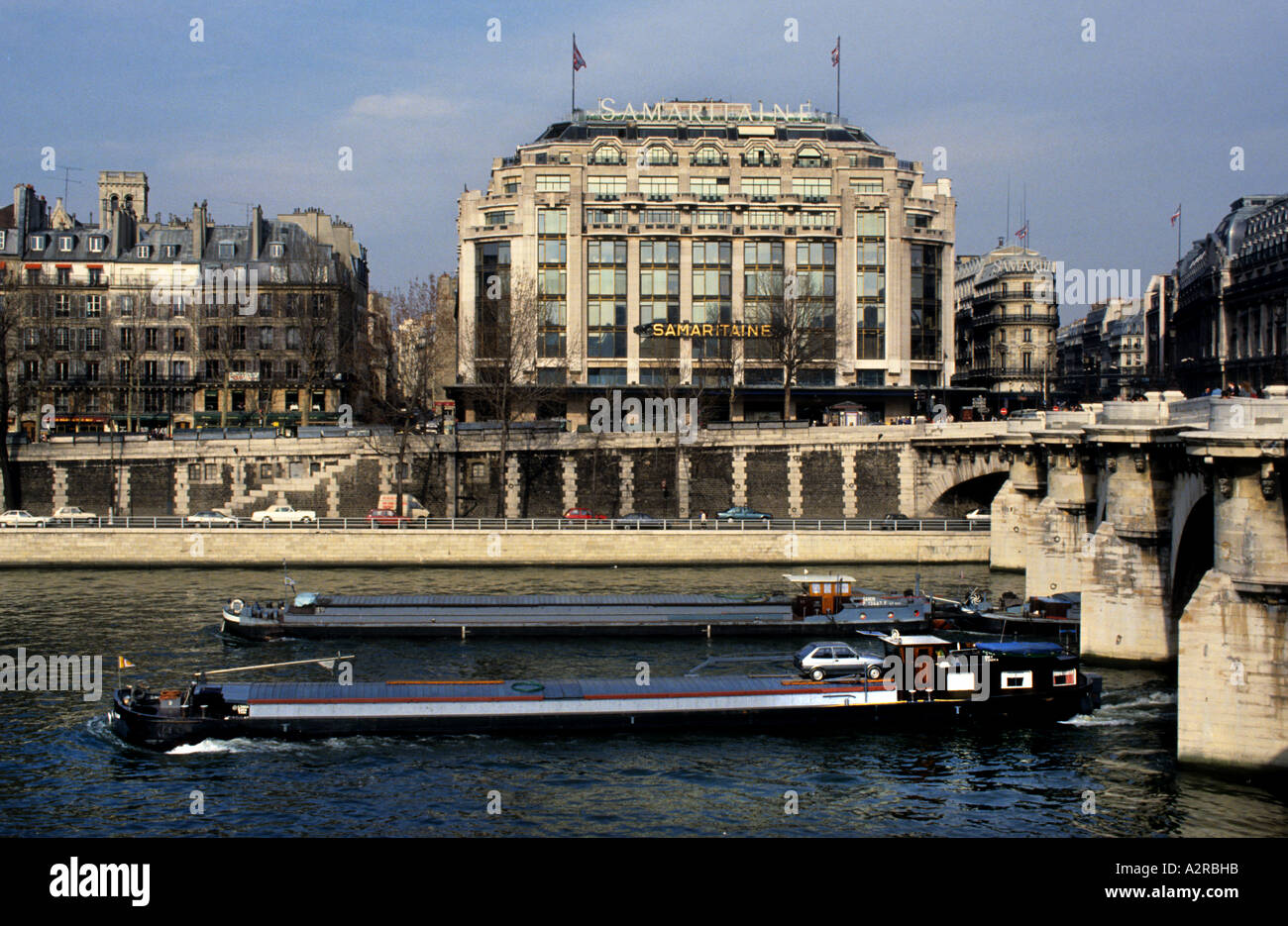 Paris La Samaritaine department store parigino di francia - francese Senna Foto Stock