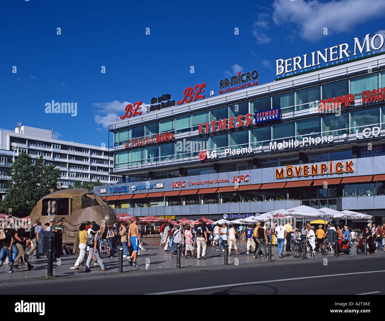 Europa Berlino Germania Deutschland Europa Center Breitscheidplatz Foto Stock