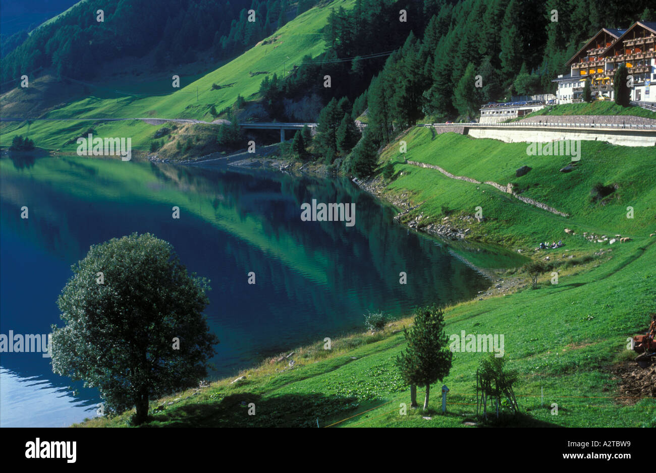 Lago di Vernago in Vale Senales, Alto Adige, Italia Foto Stock