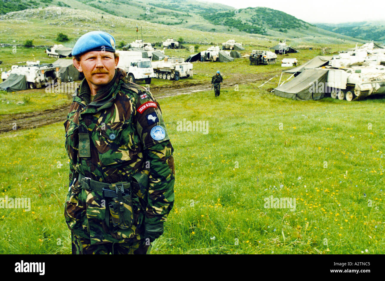 Bosnia centrale giugno 1995 soldati britannici si accamparono durante il corso di formazione Foto Stock