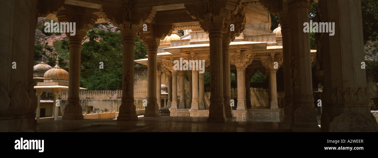 Gaiotre, il sito di cremazione dei maharaja di Jaipur, India. Foto Stock