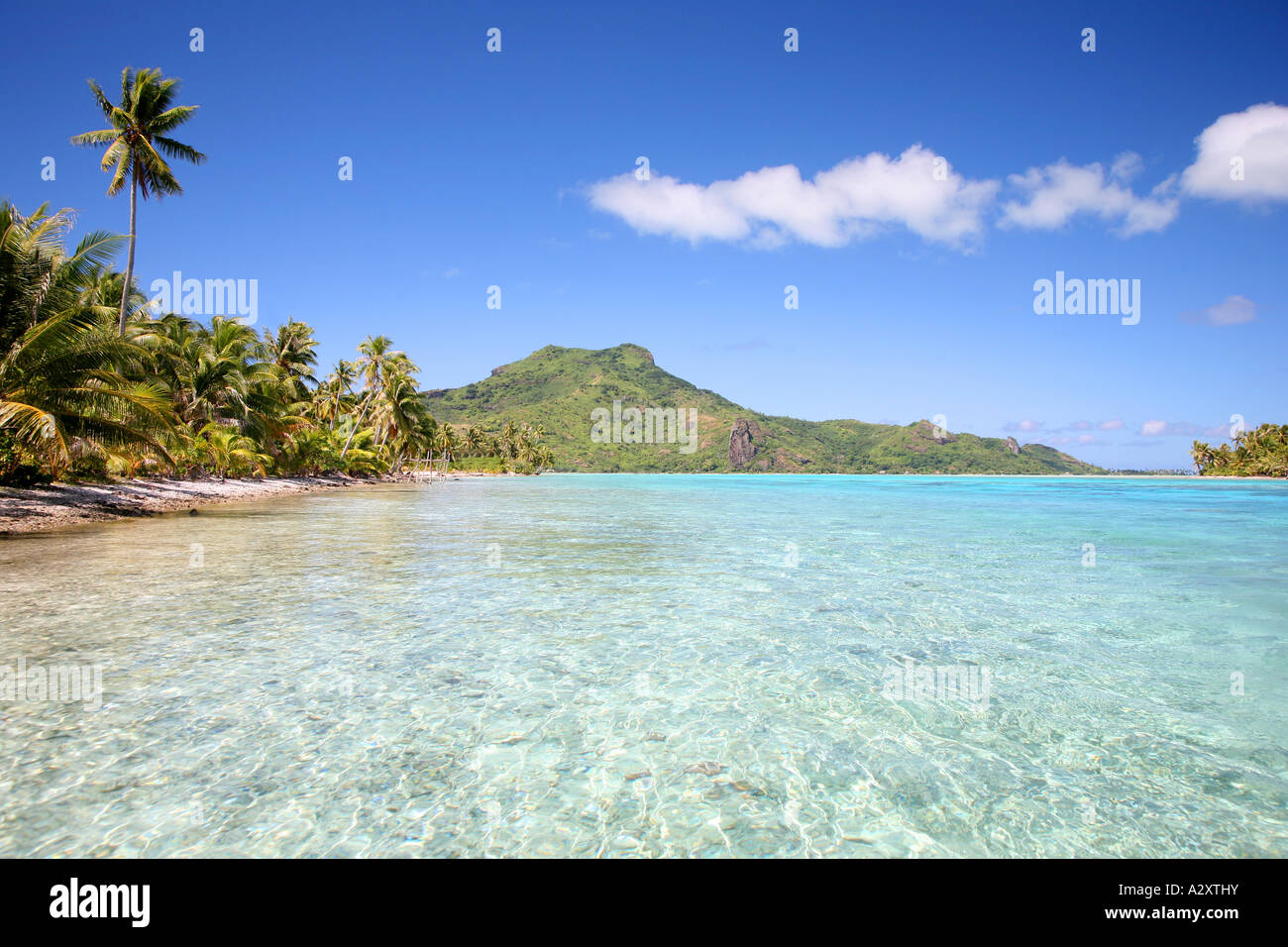Maupiti isola della laguna e Polinesia Francese Pacifico Isole della Società Foto Stock