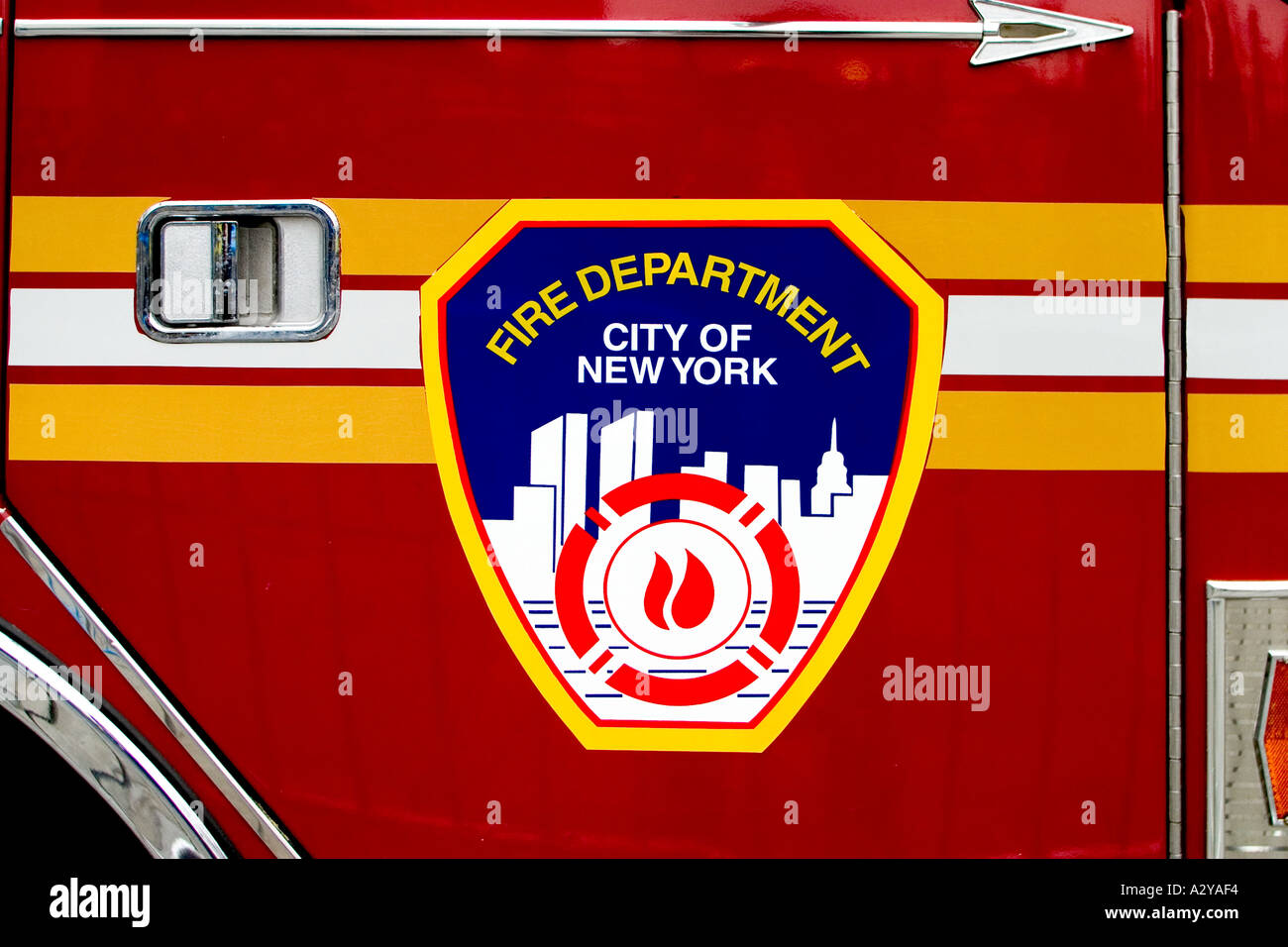 Dettaglio di una New York City Fire Department NYFD carrello motore Fire Foto Stock