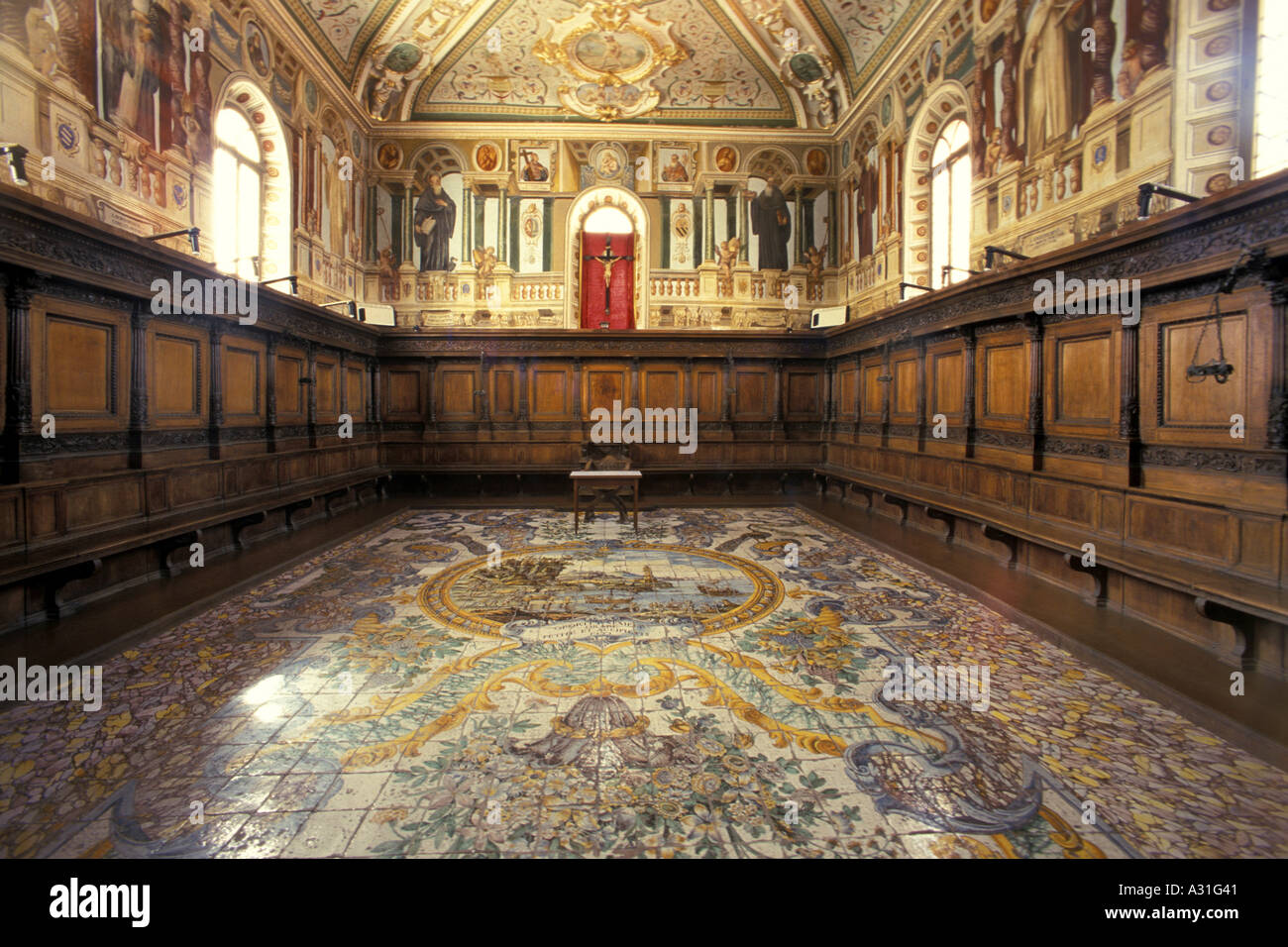 Sala Capitolare della Santissima Trinitï¿½ Abbazia benedettina Cava de  Tirreni Campania Italia Foto stock - Alamy