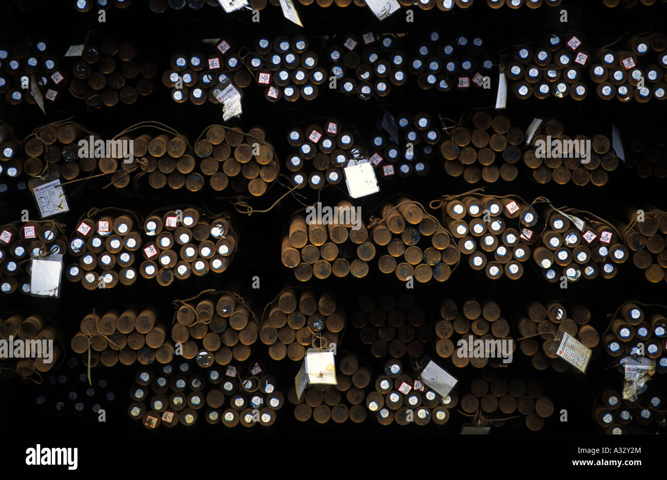Aste in acciaio in una fabbrica in Dusseldorf, Renania settentrionale-Vestfalia (Germania). Foto Stock