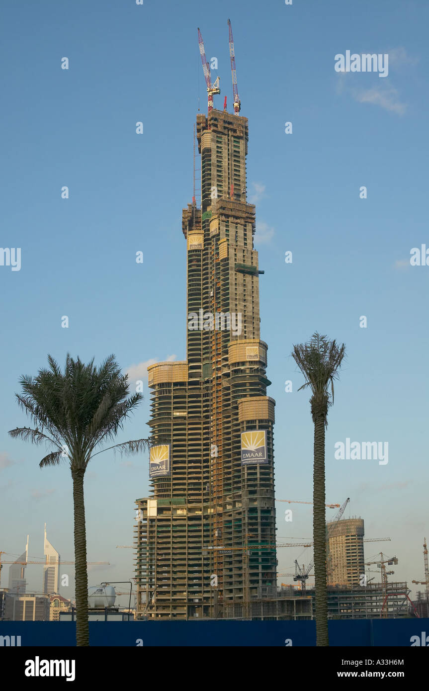 Il Burj Dubai, Dubai. In costruzione. 87 piani di altezza. (2006) architetto: grattacieli Skidmore, Owings e Merrill LLP Foto Stock