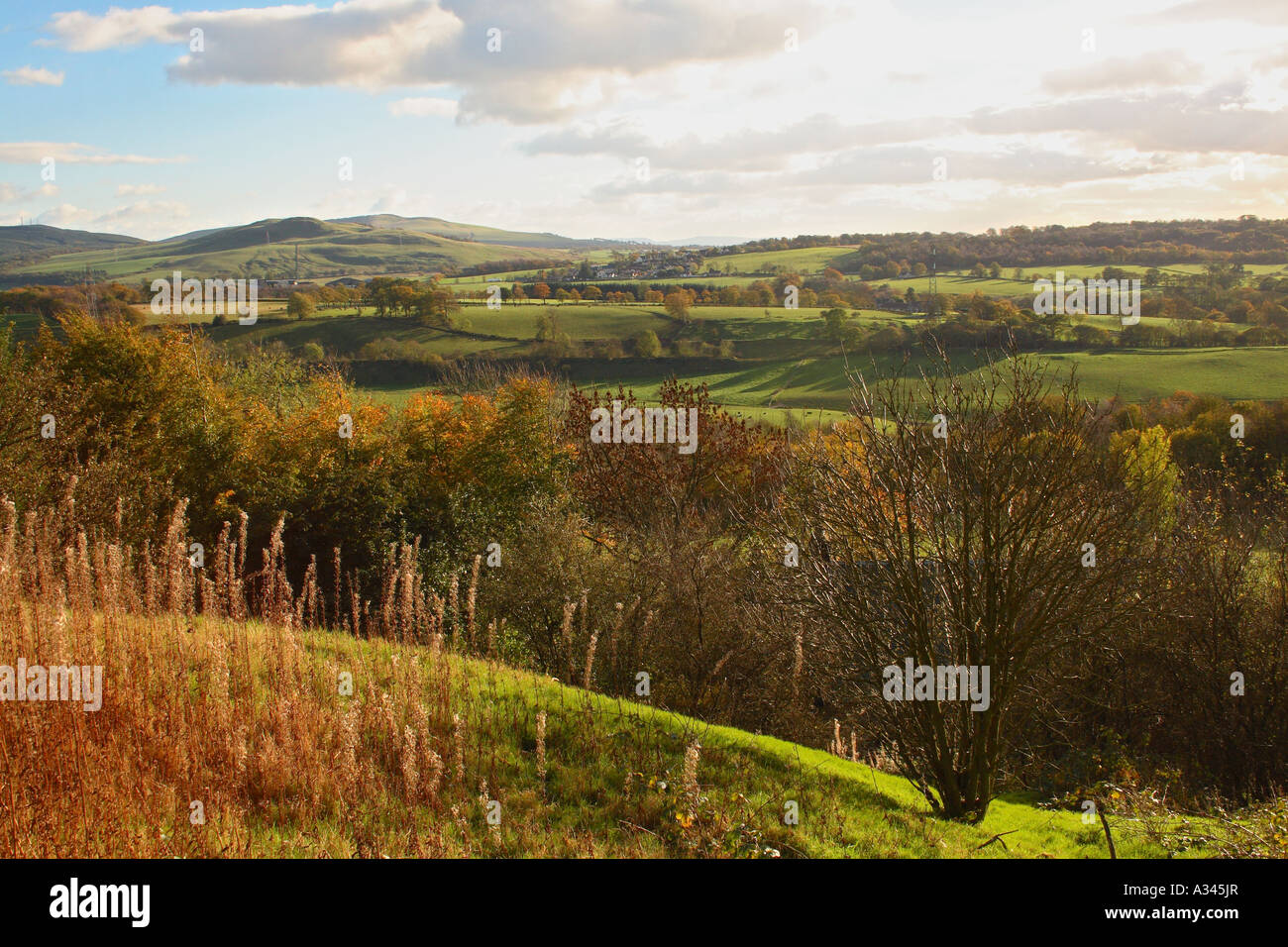 Vista attraverso il Forth Valley verso il colle di soluzione salina in Fife Scozia Scotland Foto Stock