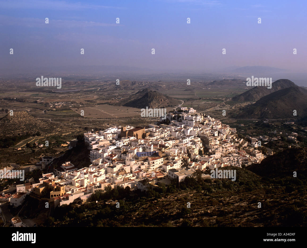 Hill Top Village di Mojacar, Analucia, Granada Provence, Spagna. Foto Stock