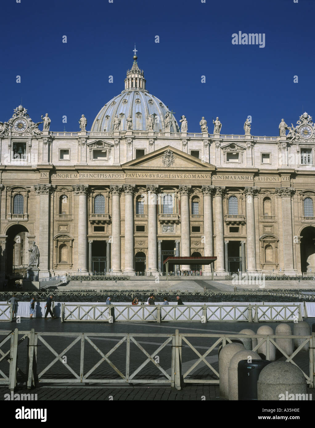 La Basilica di San Pietro in Vaticano Roma Italia Foto Stock