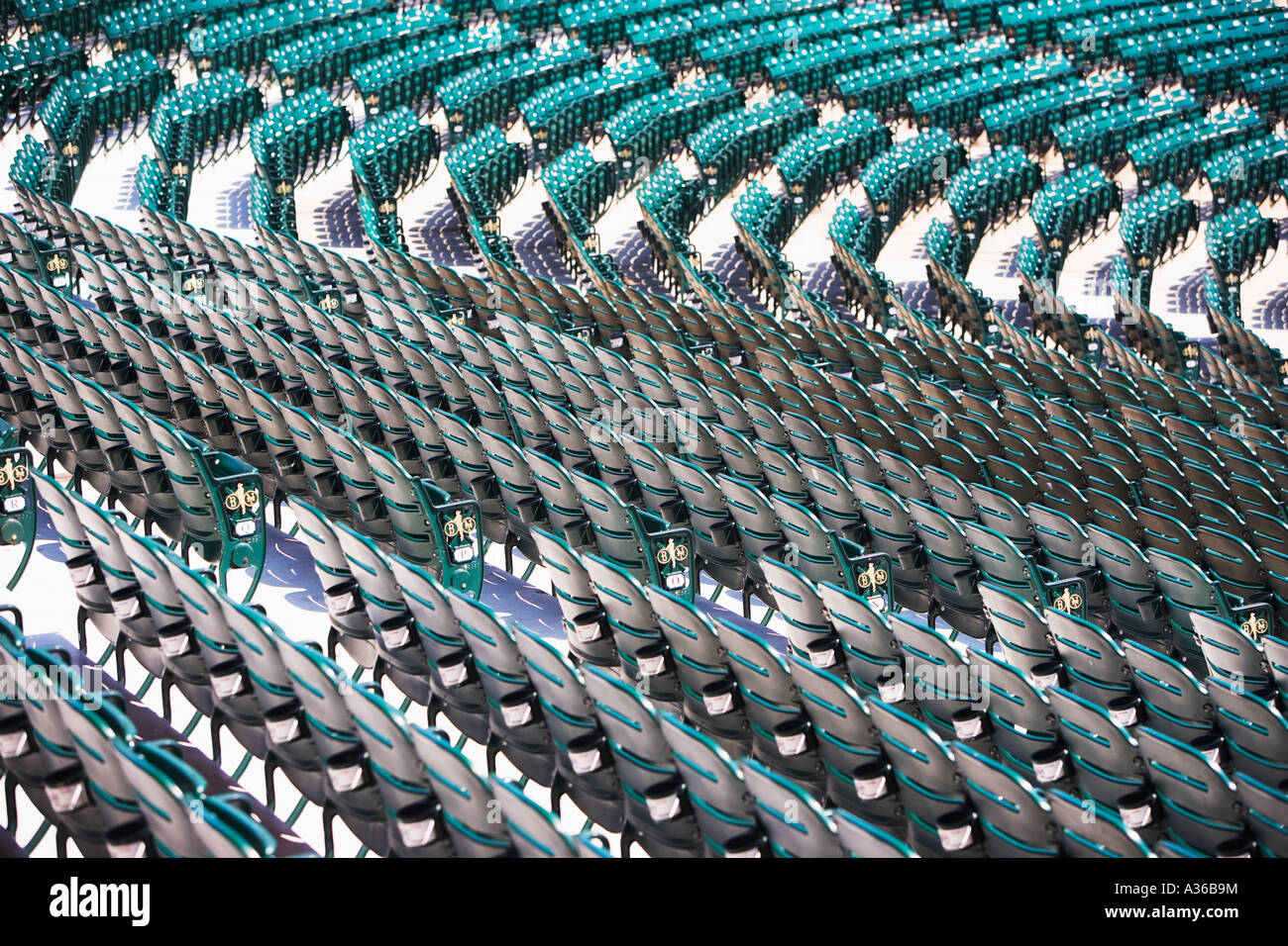 Posti a sedere stile stadio, sedi Foto Stock