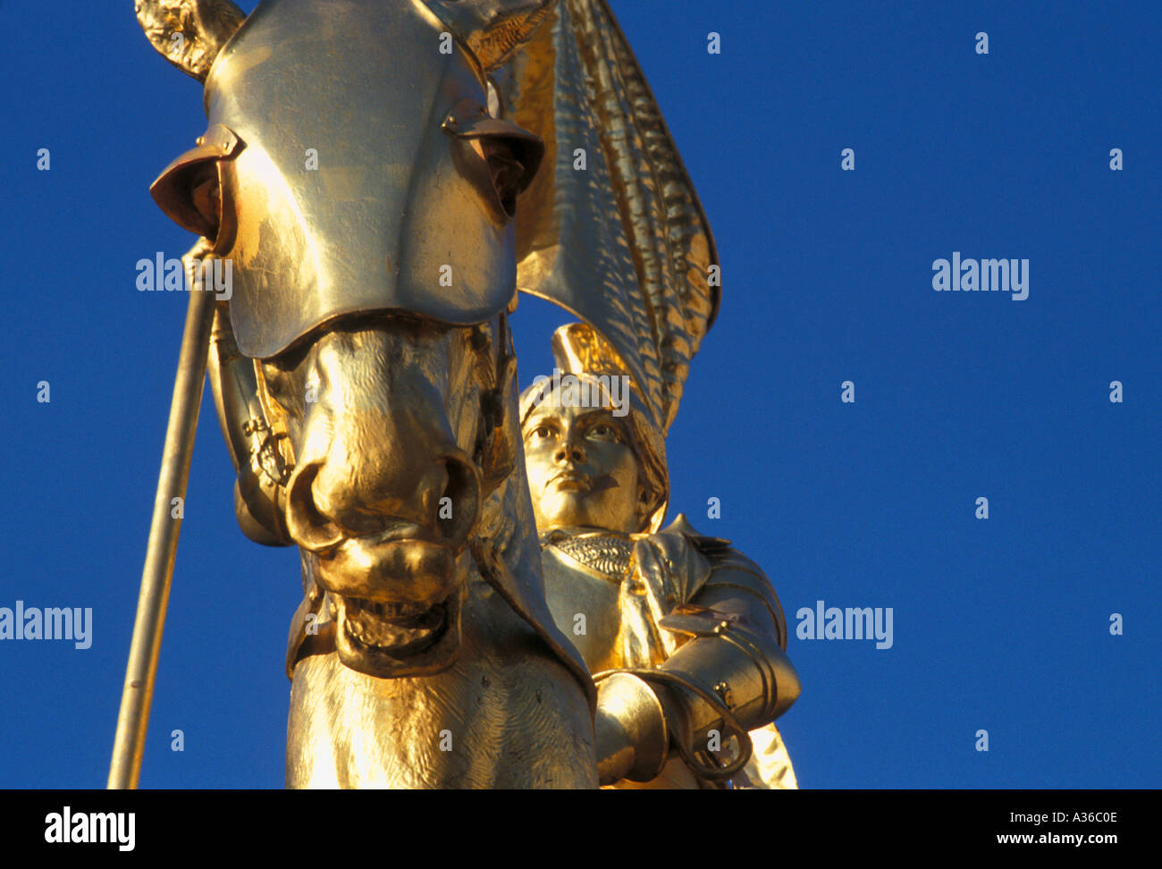 Golden statua equestre di Jeanne d Arc Foto Stock