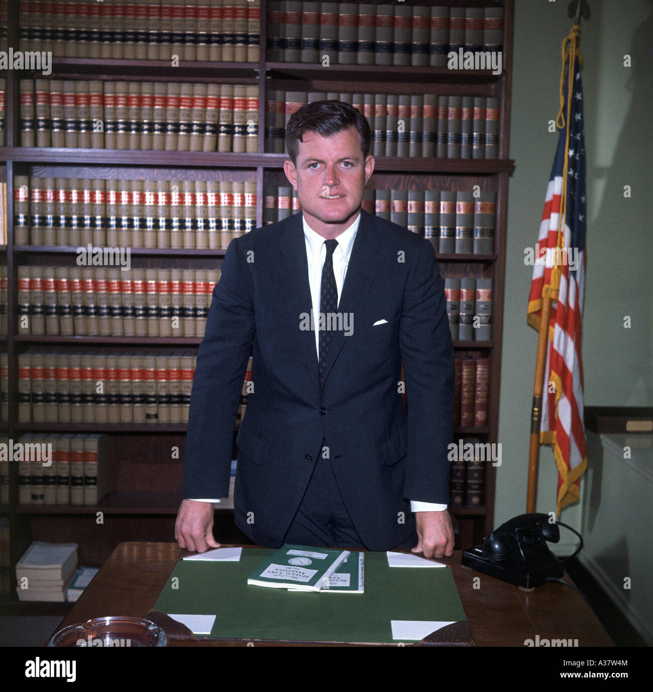 EDWARD "" Ted Kennedy politico noi fratello di John F Kennedy visto qui circa 1980 Foto Stock