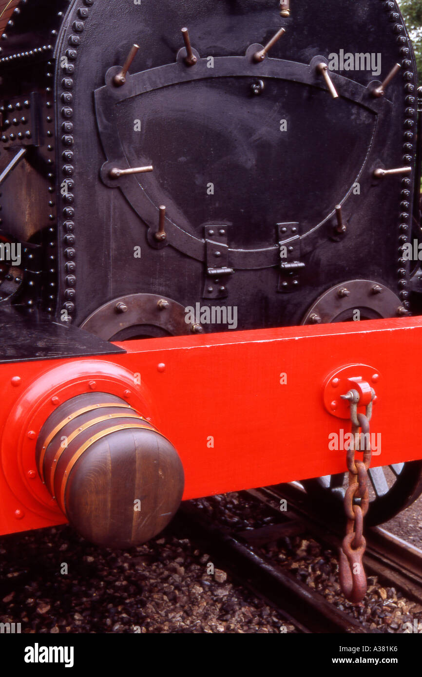 Buffer e smokebox dettaglio del GWR replica ampio calibro Fire Fly motore classe a Didcot Railway Centre, Inghilterra Foto Stock