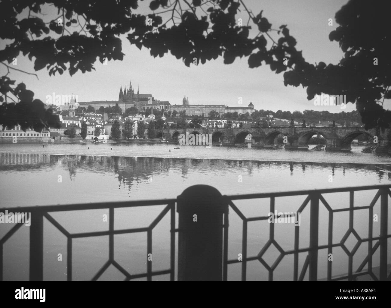 Repubblica Ceca Praga Fiume Vltava la Cattedrale di San Vito Foto Stock