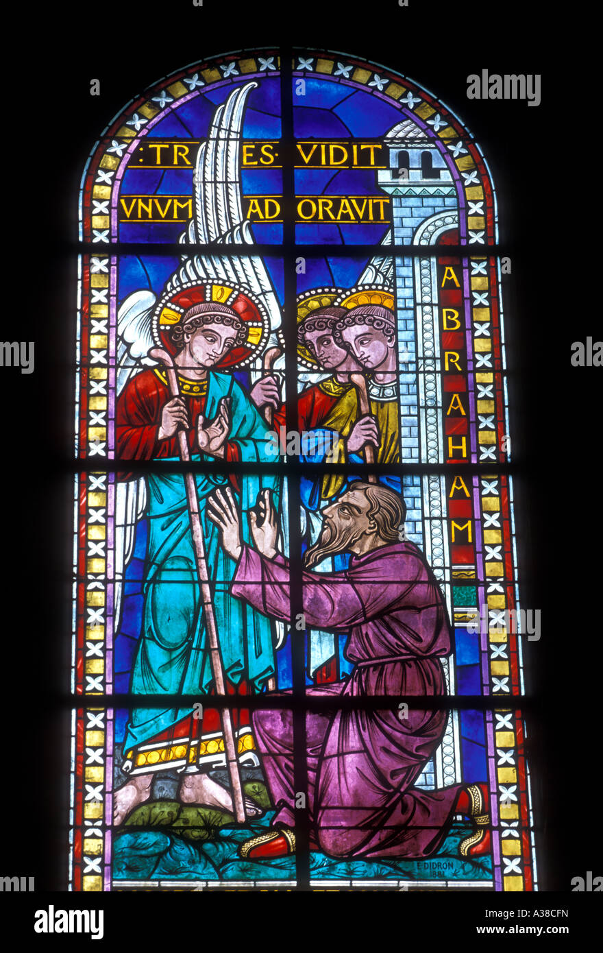 Il vetro macchiato, vetrata, arte religiosa, opere d'arte religiosa, Saint-Front cattedrale, città di Perigueux, Perigueux, Dordogne, Provenza, Francia Foto Stock