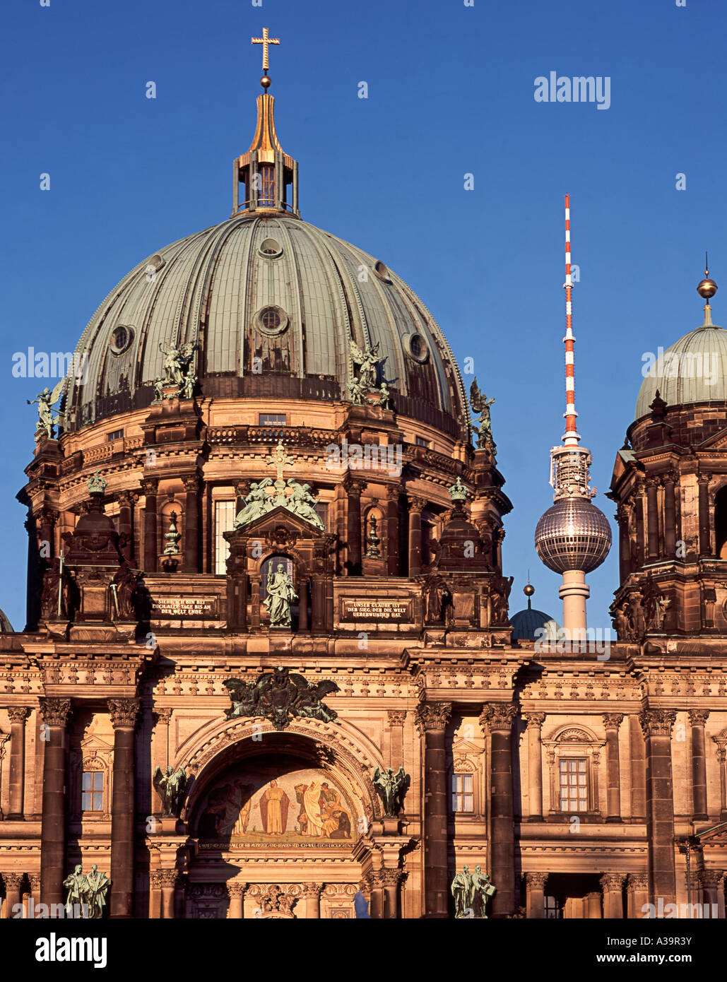 Berliner Dome Alex torre TV di Berlino Mitte Dom Foto Stock
