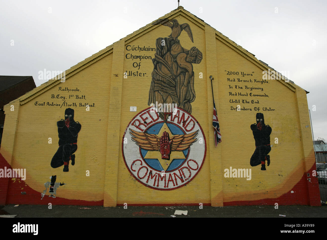Cuchullain mano rossa commando terrorista lealisti carta murale rathcoole newtownabbey County Antrim Irlanda del Nord Foto Stock