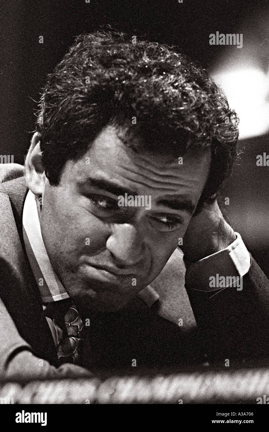 Garry Kimovich Kasparov scacchi russo grand-master ex campione del mondo di scacchi Foto Stock