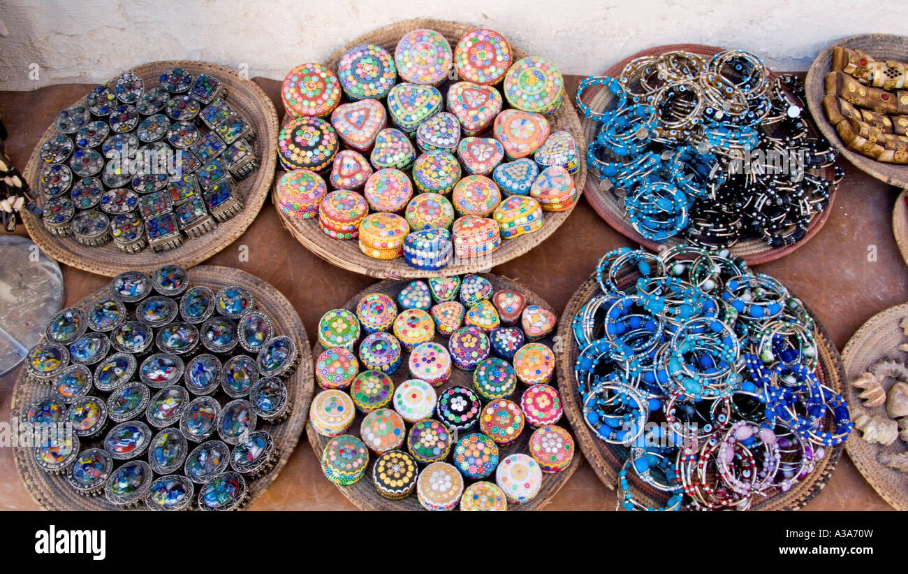 Pressione di stallo di souvenir in Ghadames Città Vecchia Libia Foto Stock