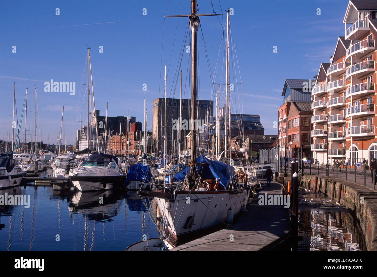 Lungomare di Ipswich e marina Darsena di riqualificazione urbana progetto Suffolk in Inghilterra Foto Stock