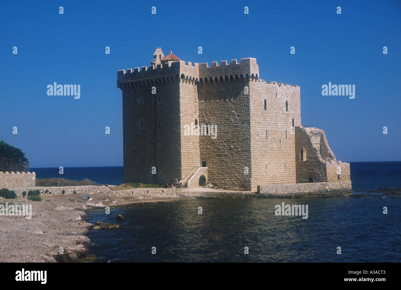 Iles di Lerins (Cannes)-monastero Cistercense di St Honorat fin dal 1869 - La Torre Foto Stock