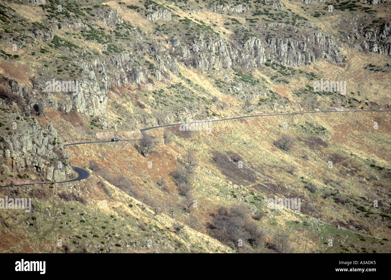 Strada di Montagna Auvergne Francia Foto Stock