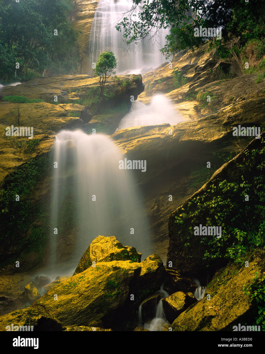 Cascata Siripbum Doi Inthanon National Park Thailandia Foto Stock