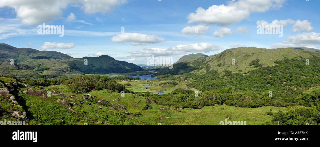 Vista del lago superiore dal ladies view, Kerry, Irlanda Foto Stock