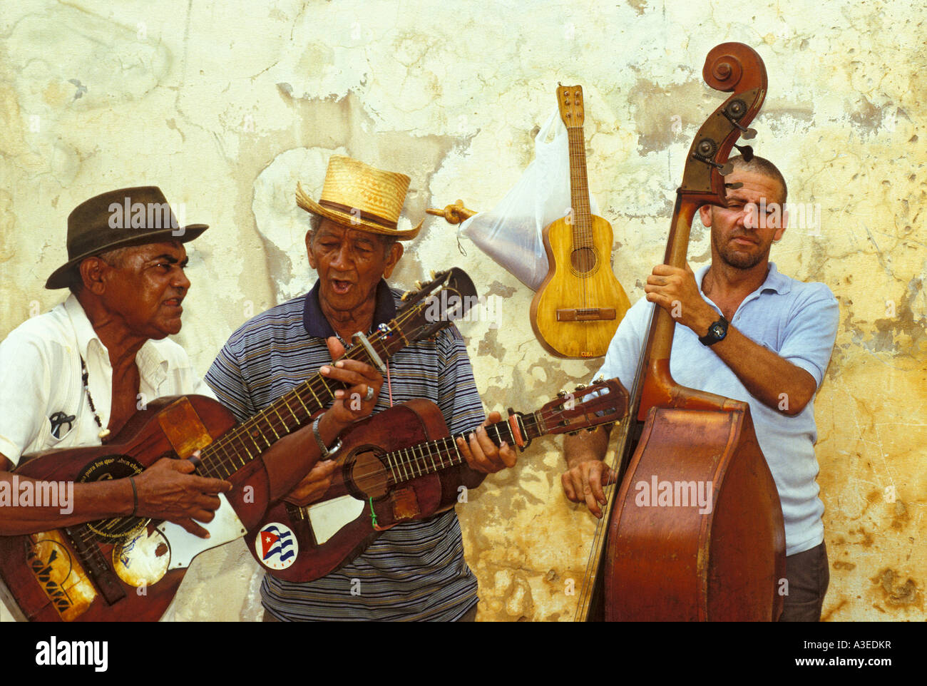 Cubana musicisti di strada in Trinidad, Kuba Foto Stock