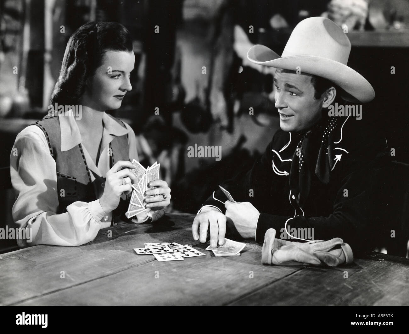 Rosa gialla del Texas 1944 Repubblica film con Roy Rogers e Dale Evans Foto Stock