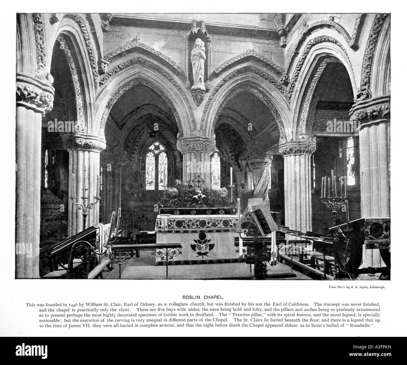 Il Roslin Chapel fondata nel 1446 da William St Clair conte di Orkney famoso per i suoi collegamenti con i Cavalieri templari Foto Stock