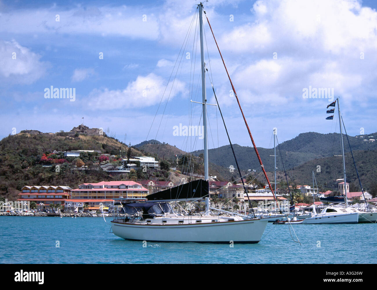 Yacht ormeggiati a Marigot ,Saint Martin, French West Indies Foto Stock