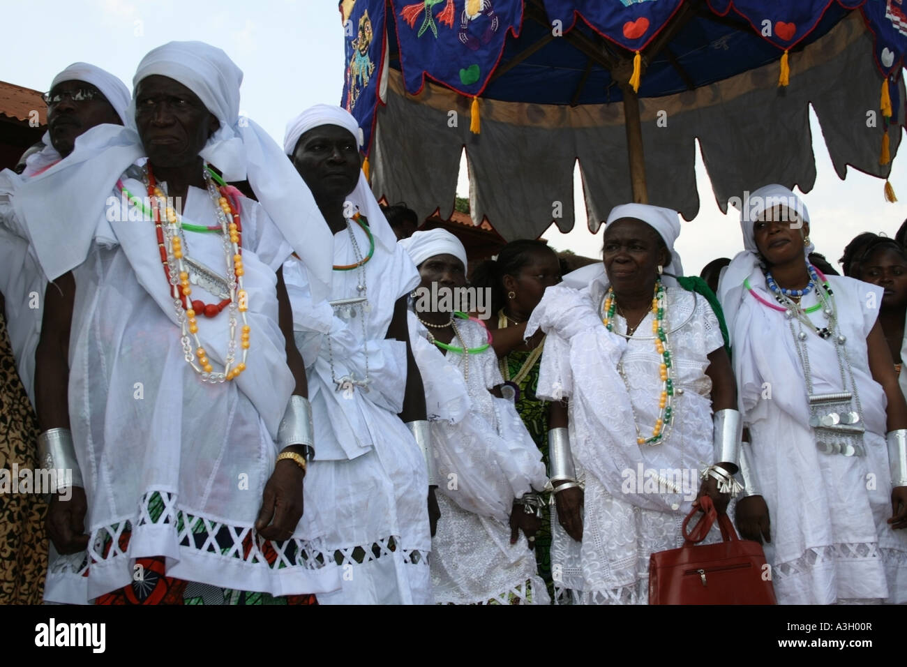 Capo delle celebrazioni di famiglia , Abomey , Benin , Africa occidentale Foto Stock
