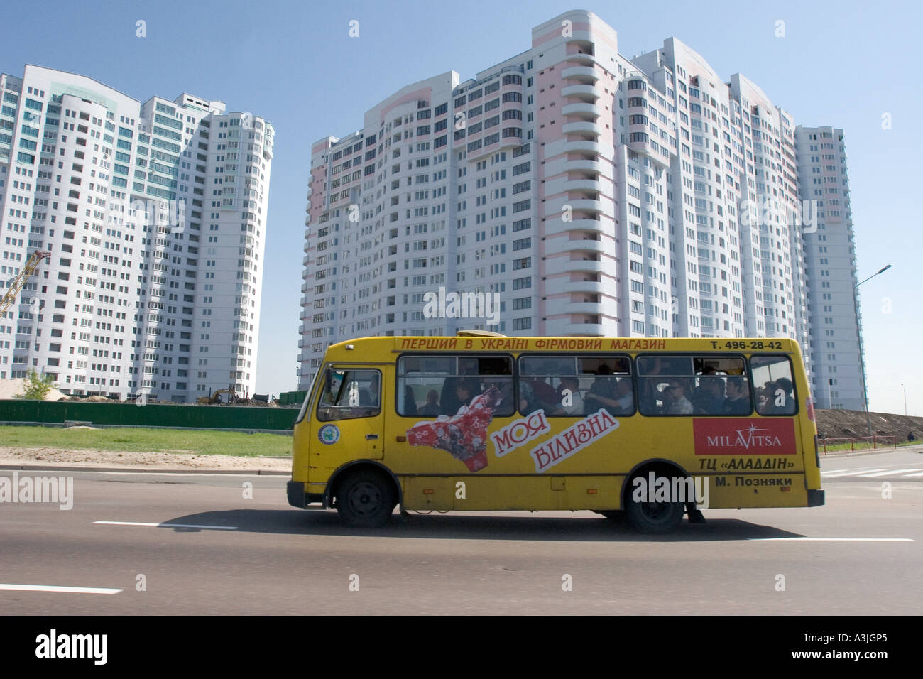 Mini taxi bus Marshrutka che trasportano i pendolari a Kiev, Ucraina Foto Stock