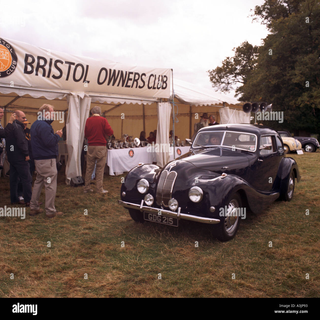 Bristol 400 degli anni quaranta due litri a sei cilindri lo sport coupe Auto a Bristol Owners Club incontro a Woburn Abbey Inghilterra 2004 Foto Stock